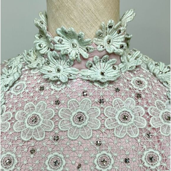 Not Available - Picture 16 of 16